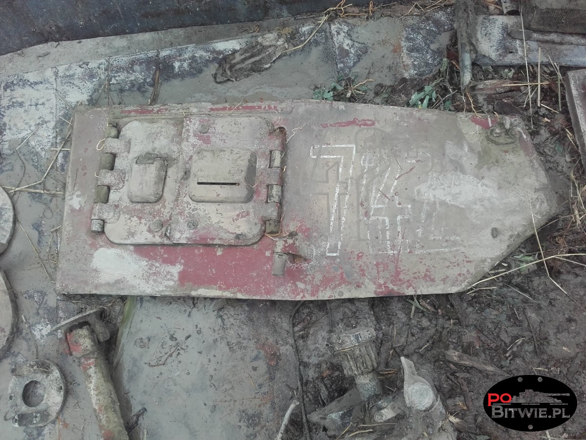 Pz.Kpfw. III Ausf.M (Fgst.Nr.75045), Das Reich, 742, Ukraina 2015 (007).jpg